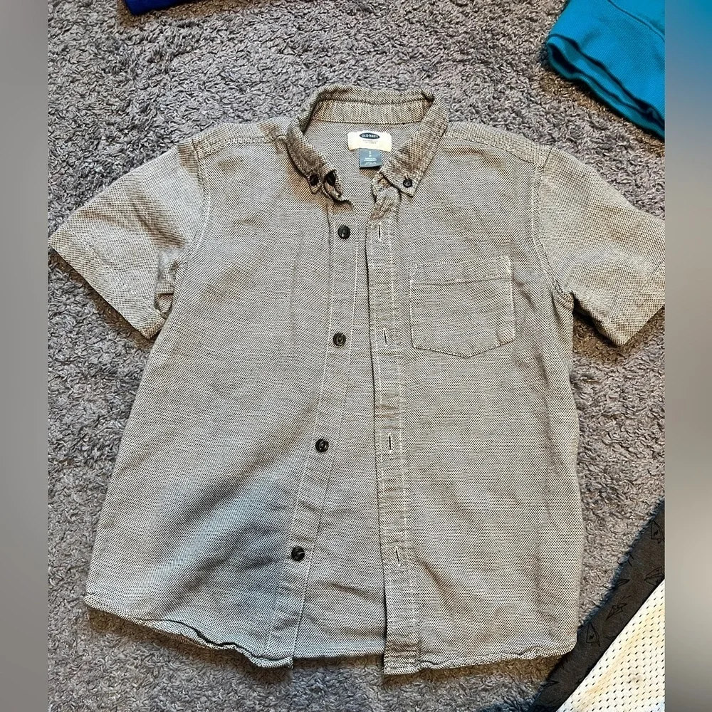 Boys Short Sleeve Set - Size 6/7